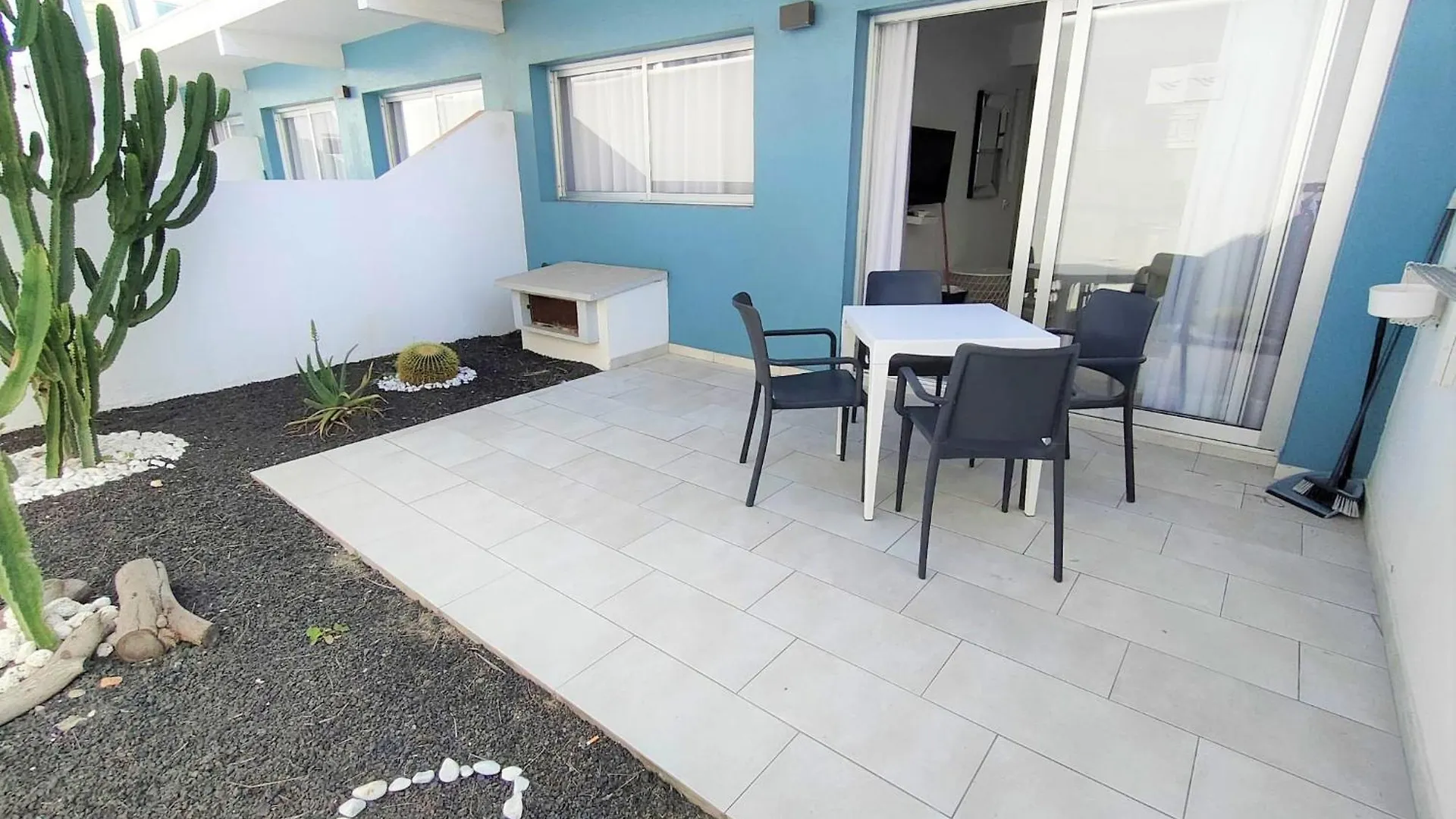 Casa Fuerte - Bristol Sunset Beach - Holiday Apartments Corralejo Spain